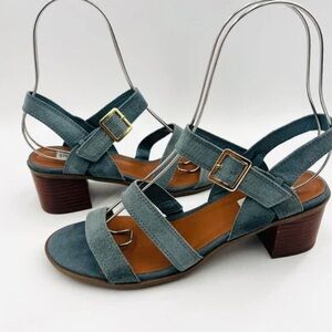 Steve Madden Sandals Raymee Strappy Slingback Light Blue Leather Heels size 9.5